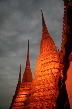 This magnificent photo of the Temple of the Emerald Buddha in Bangkok, Thailand was taken by Christian Ferrari of Genoa, Italy.